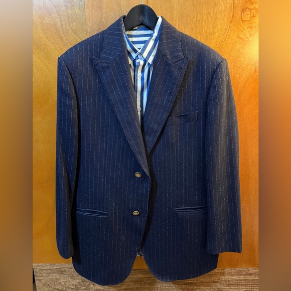 100% Wool Italy Men's Navy Pinstripe Blazer